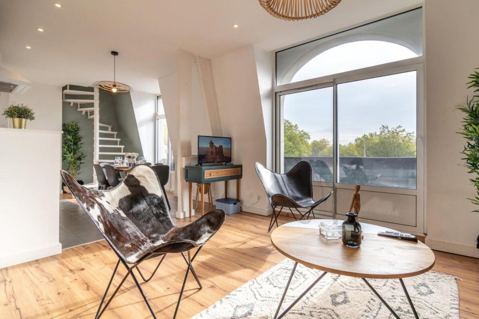 Marcq En Baroeul - Superb Apartment + Parking Exteriör bild