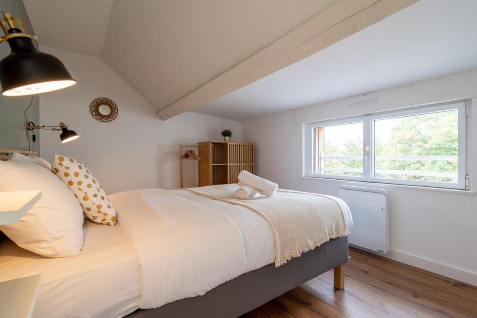 Marcq En Baroeul - Superb Apartment + Parking Exteriör bild