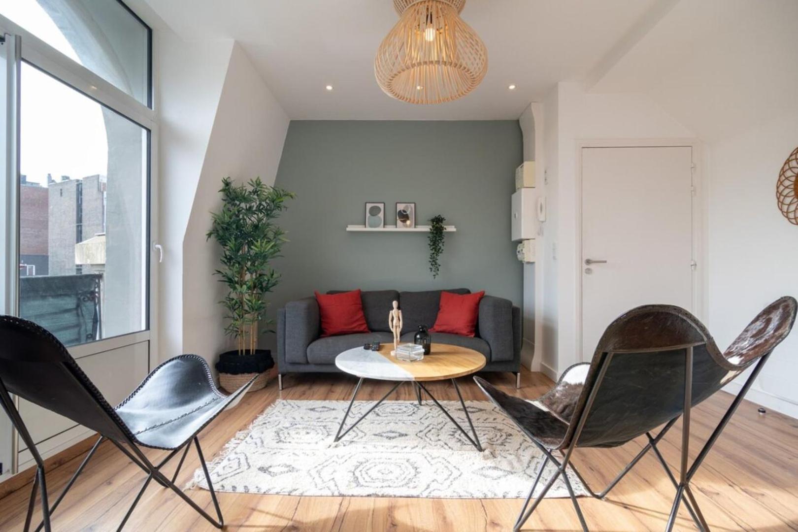 Marcq En Baroeul - Superb Apartment + Parking Exteriör bild