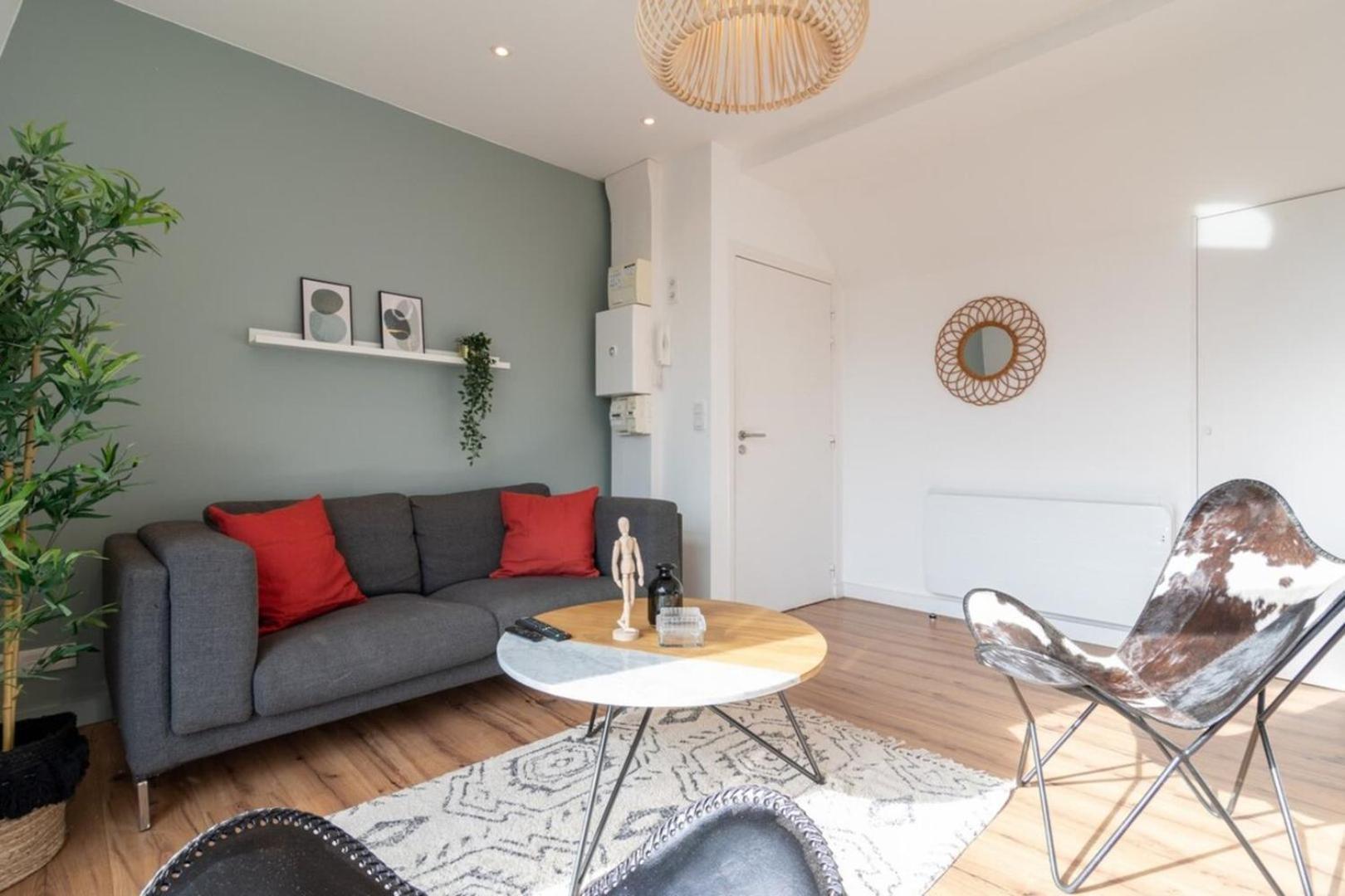 Marcq En Baroeul - Superb Apartment + Parking Exteriör bild